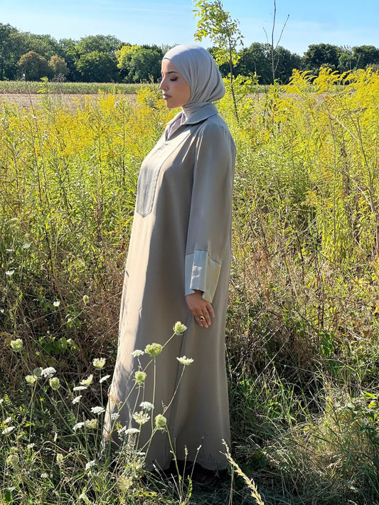 Robe Hayat Taupe Hnynnamodesty
