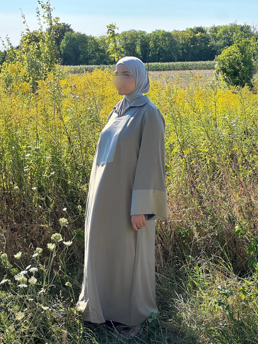 Robe Hayat Taupe Hnynnamodesty