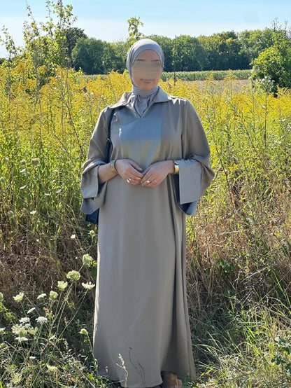 Robe Hayat Taupe Hnynnamodesty