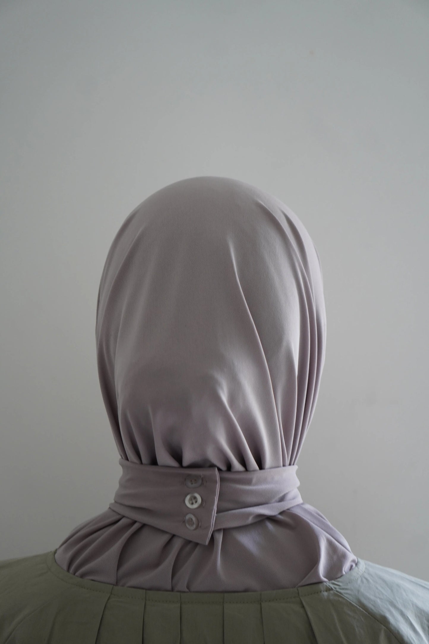 Hijab cagoule Gris clair – Léger, couvrant et confortable Hnynnamodesty