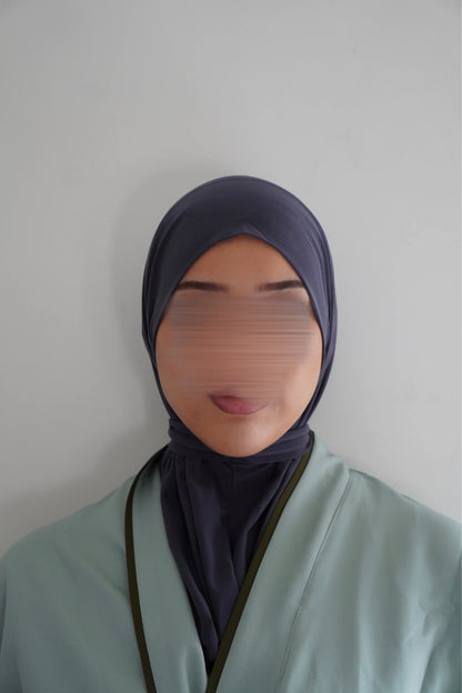 Hijab cagoule Gris – Léger, couvrant et confortable Hnynnamodesty