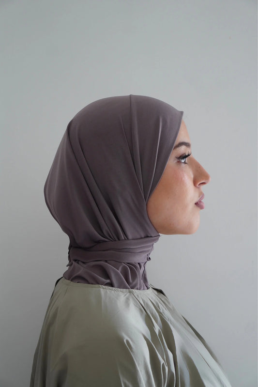 Hijab cagoule Taupe – Léger, couvrant et confortable Hnynnamodesty